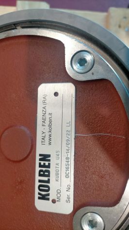 Motoriduttore per miniescavatore KUBOTA U45 - Foto 3