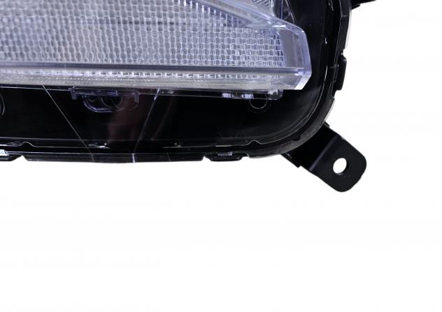 FANALINO PARAURTI ANT DX HYUNDAI Tucson Serie 92208N7550 (20) - Foto 4
