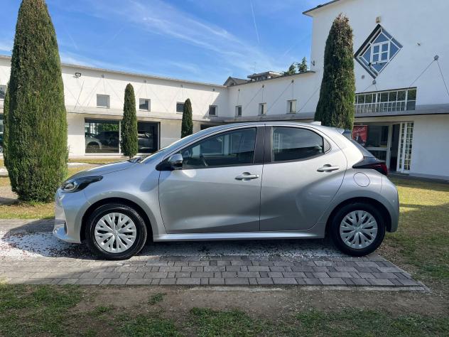 Toyota Yaris Hybrid Active MY24 - Foto 3