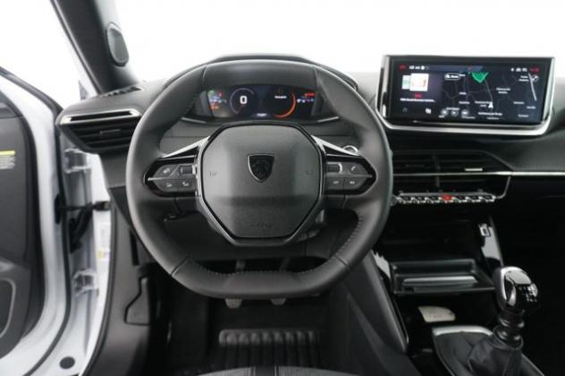 PEUGEOT 2008 1.2 PURETECH 100CV ALLURE rif. 23778816 - Foto 8