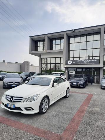 Mercedes-benz E 350 CDI AMG CoupBlueEFFICIENCY Avantgarde