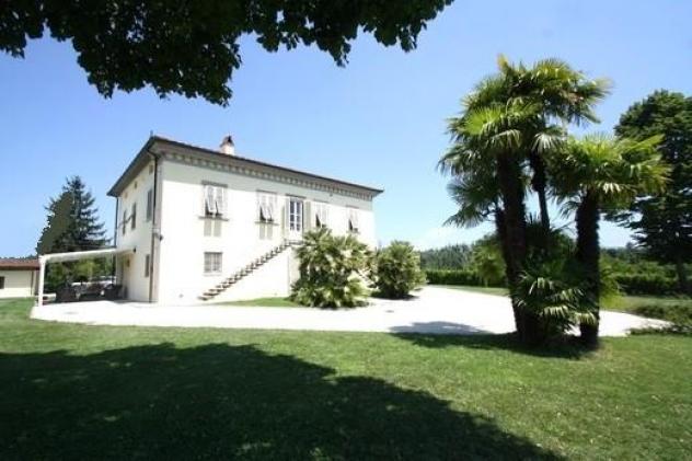 Villa in vendita a Monte San Quirico - Lucca 450 mq Rif: 797271