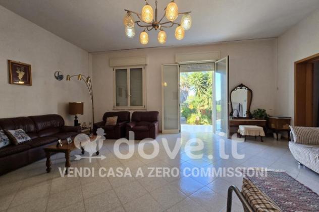 Villa di 238 m² con più di 5 locali in vendita a Marsala - Foto 2