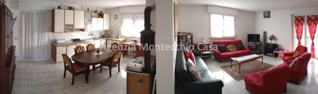 Villa singola di ampie dimensioni con scoperto esclusivo. - Foto 7