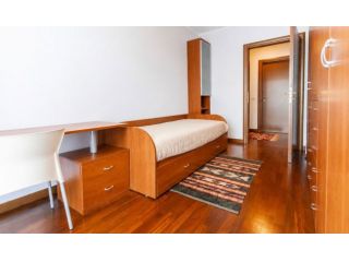 Stanza singola con bagno privato-trilocale Affori/Milano