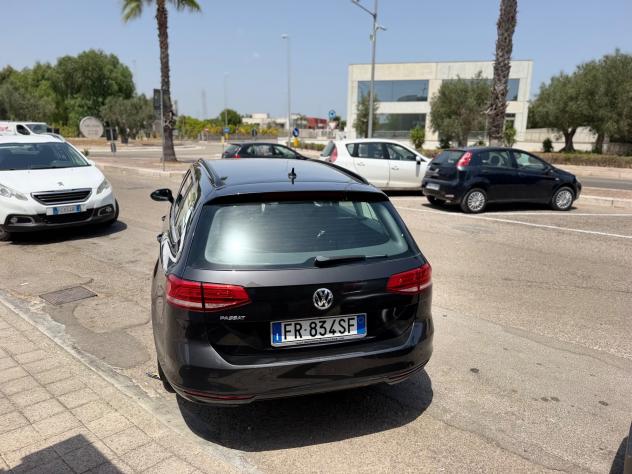 Volkswagen Passat Variant 1.6 TDI SCR DSG Business BMT - Foto 4