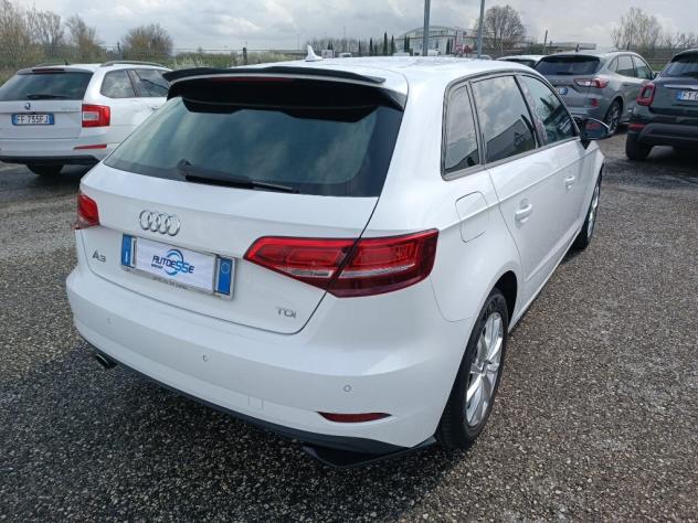 AUDI A3 3ª serie A3 SPB 1.6 TDI 116 CV S tronic Business - Foto 2