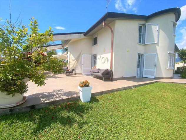 Villa in vendita a Marina di Carrara - Carrara 200 mq Rif: 1140826 - Foto 5