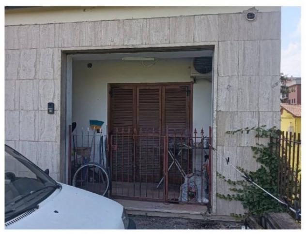 Immobile in asta di 176 m² in vendita a Latina - Foto 2