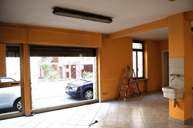 1 Vetrina in affitto a Settimo Torinese