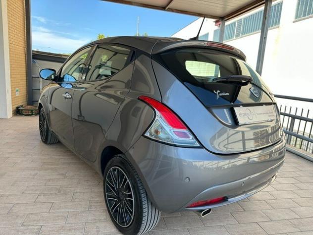 Lancia Ypsilon 1.0 FireFly 5 porte S&S Hybrid Gold - Foto 6