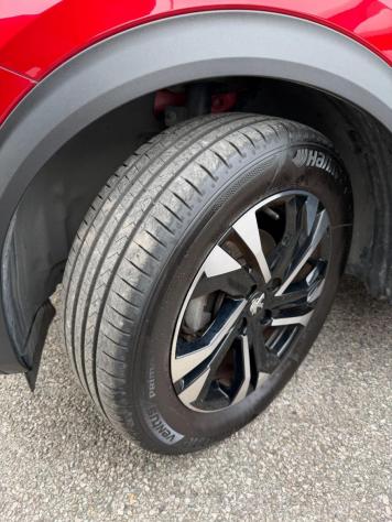 PEUGEOT - 2008 - PureTech 100 S&S Allure Pack GPL - Foto 7