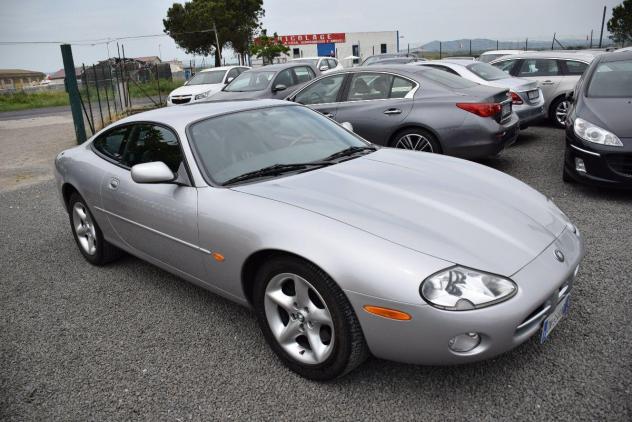 Jaguar XK8 4.0 V8 Coupe' RESTYLING - PERFETTA - TAGLIANDATA INTERAMENTE JAGUAR - Foto 3