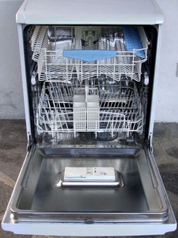 Lavastoviglie  Indesit ricondizionata , consegnata e collegata - Foto 3