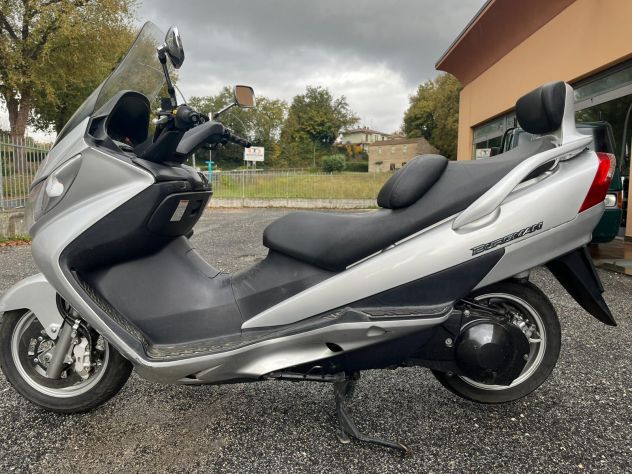 Suzuki Burgman AN 400 - Foto 4