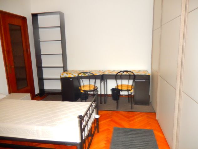 Due posti letto nella stessa camera doppia x ragazze zona città studi, MM2 Piola - Foto 4