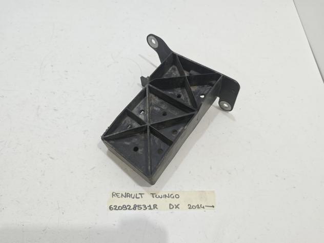GUIDA PARAURTI ANTERIORE DX RENAULT Twingo III serie 620928531R 620928531R Benzina 1.0 (14)