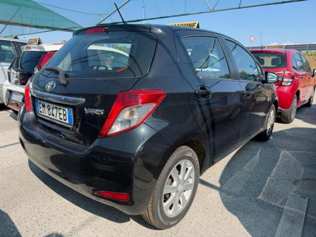 TOYOTA Yaris 1.0 5 porte Lounge rif. 23999673 - Foto 4