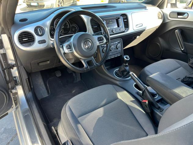 Volkswagen Maggiolino Cabrio 1.6 TDI 105 CV Sport BlueMotion Technology - Foto 7