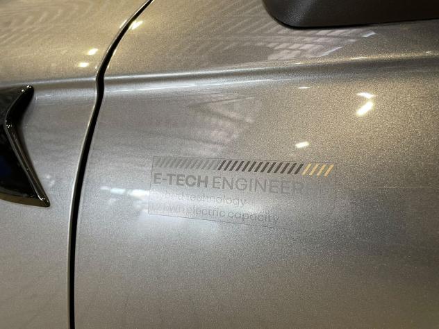 Renault Clio E-Tech Hybrid 1.6 Hybrid E-TECH 145 E-Tech Engineered - Foto 8