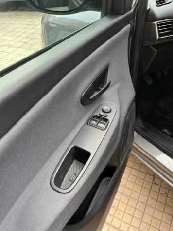 Lancia Ypsilon 1.0 FireFly 5 porte S&S Hybrid Gold - Foto 9