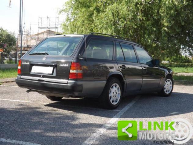 MERCEDES-BENZ 250 TD Turbo in discrete condizioni di carrozzeria - Foto 7