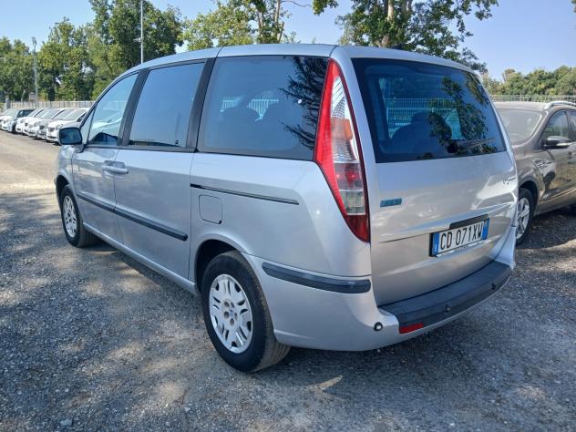Fiat Ulysse 2.2 JTD Dynamic - Foto 7