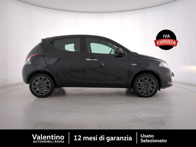 Lancia Ypsilon 1.0 FireFly 70cv Hybrid Silver Plus - Foto 2