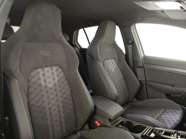 Volkswagen Golf 2.0 tdi R-Line 150cv dsg - Foto 9