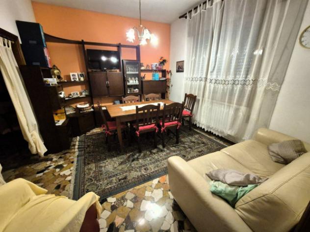 Villa di 120 m² con 3 locali e box auto in vendita a Mirano - Foto 4