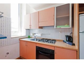 SAN LORENZO-LOFT SU 2 LIVELLI AL PIANO TERRA