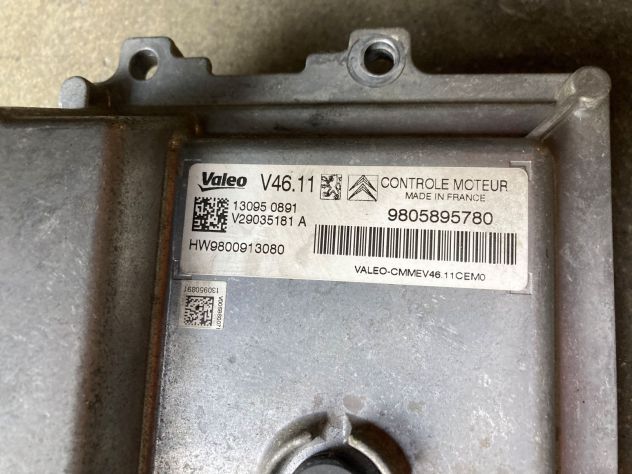 Centralina motore Peugeot 208 1.2 benzina del 2015 (9805895780) - Foto 3