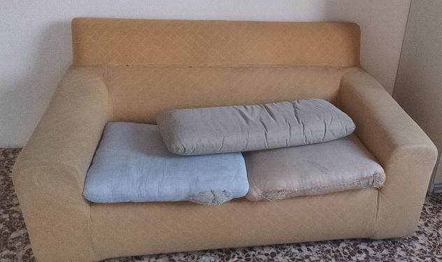 regalo un frigorifero e un divano a due posti - Foto 2