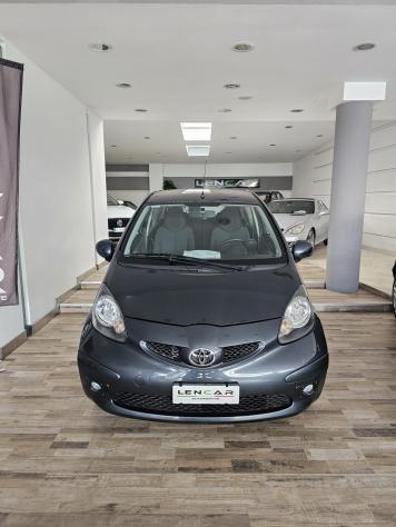 Toyota Aygo 1.0 12V VVT-i 3 porte Sol - Foto 3