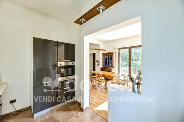 Villa di 250 m² con più di 5 locali e posto auto in vendita a Varese - Foto 19
