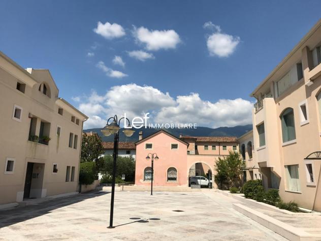 APPARTAMENTO di 5 vani e di 141 mq (VITTORIO VENETO) rif. AA65_14