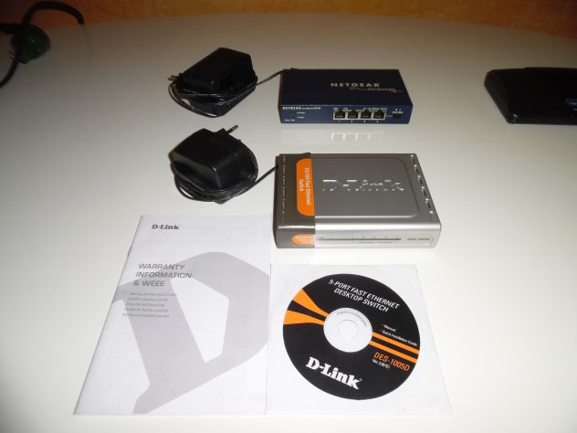 4 SWITCH DIVERSI DA 4,5,8 PORTE,MARCHE EDIMAX,D-LINK,NETGEAR,D-LINK HA IL CD IST - Foto 2