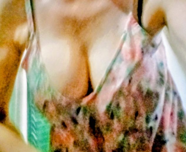 TANTRA: amo fare massaggi e mi riesce bene - Foto 2 Tel:3515848823