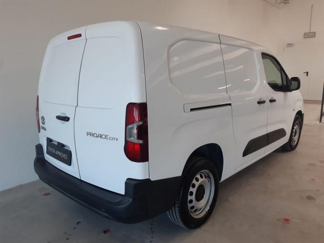Toyota Proace City 1.5D 130cv S&S MT L2 S Comfort - Foto 6
