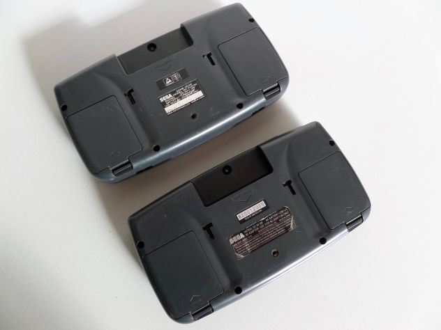 Case / Plastiche, tasti, SEGA GAME GEAR, originali, complete, per ricambi. - Foto 3