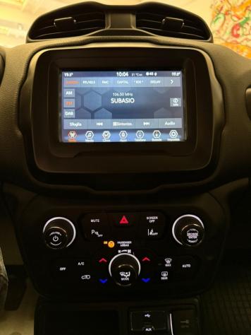 Jeep Renegade 1.6 Mjt 130 CV Limited - Foto 10