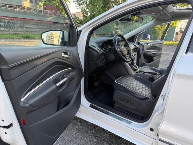 Ford Kuga 2.0 TDCI 180 CV S&S 4WD Powershift Vignale - Foto 10