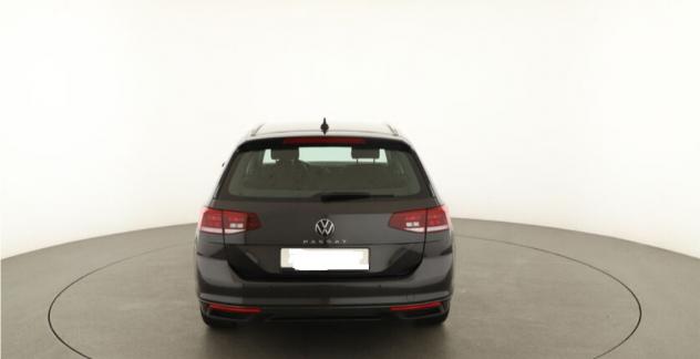 Volkswagen Passat Variant 1.6 TDI SCR Business BlueMotion Technology - Foto 3