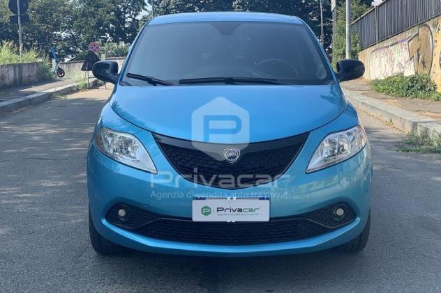 Lancia Ypsilon Ypsilon 1.0 FireFly 5 porte S&S Hybrid Ecochic Silver - Foto 2