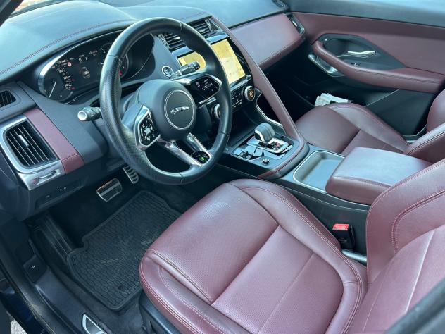 Jaguar E-Pace 2.0D I4 163 CV AWD Auto R-Dynamic SE - Foto 9