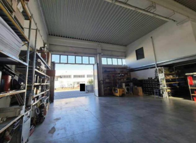 Immobile in asta di 500 m² con più di 5 locali in vendita a Cornuda - Foto 3