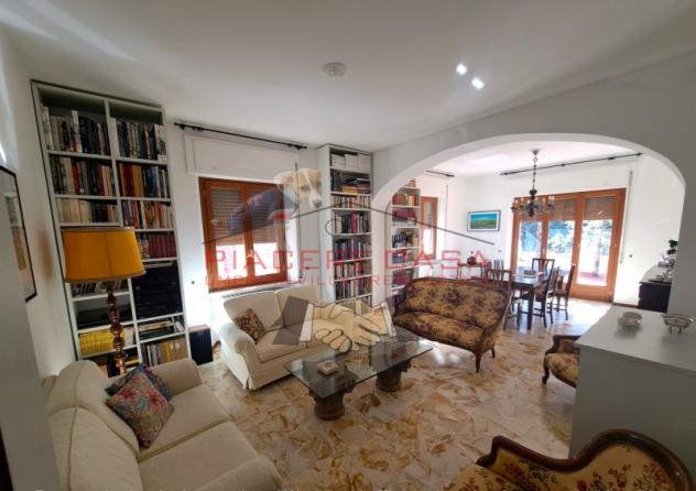 Ficulle - Appartamento con terrazza panoramica, ampia soffitta e locali accessori in vendita a due passi dal centro storico -Riferimento Ap651 - Foto 7