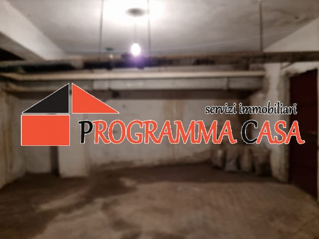 TORVAJANICA Box Triplo in vendita via pola 45 MQ PEDONALE - Foto 4
