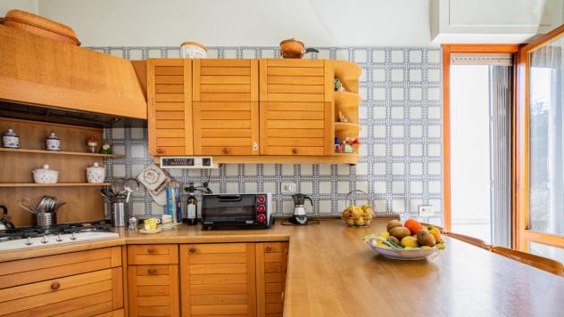 VILLA di 12 vani e di 250 mq (VIAREGGIO) rif. 672 - Foto 15