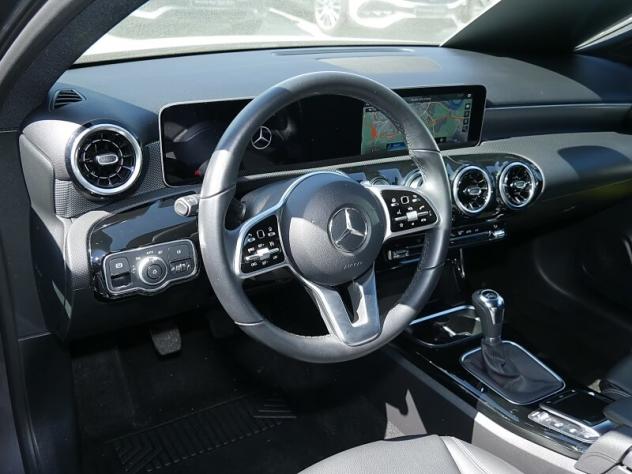 MERCEDES Classe A (W177) A 200 Executive - Foto 8
